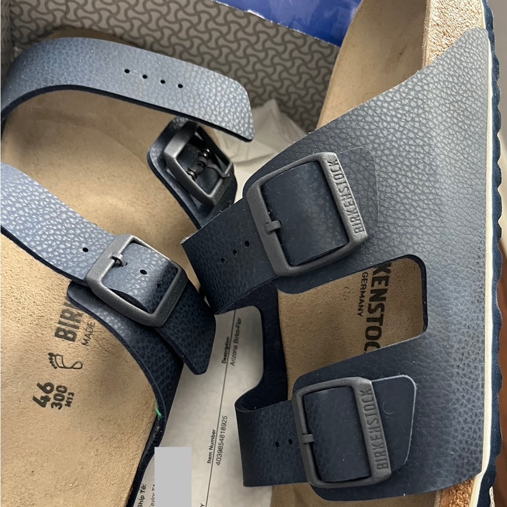 Birkenstock Men's Blue Textured Sandals - Picture 5 of 6